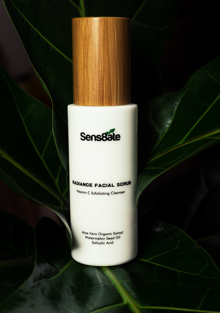 Seas8ate Skincare Botanicals Radiance Facial Scrub